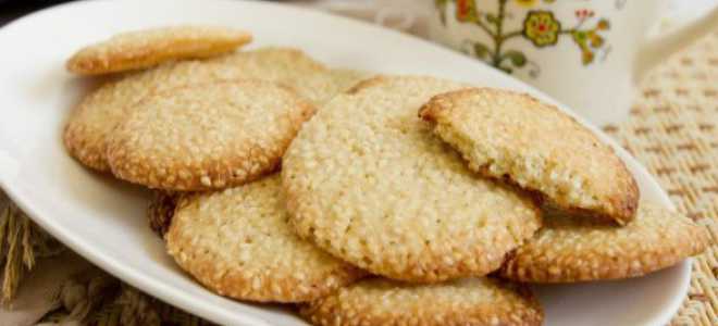 Песочное кунжутное печенье с грецкими орехами (Sesame Cookies)